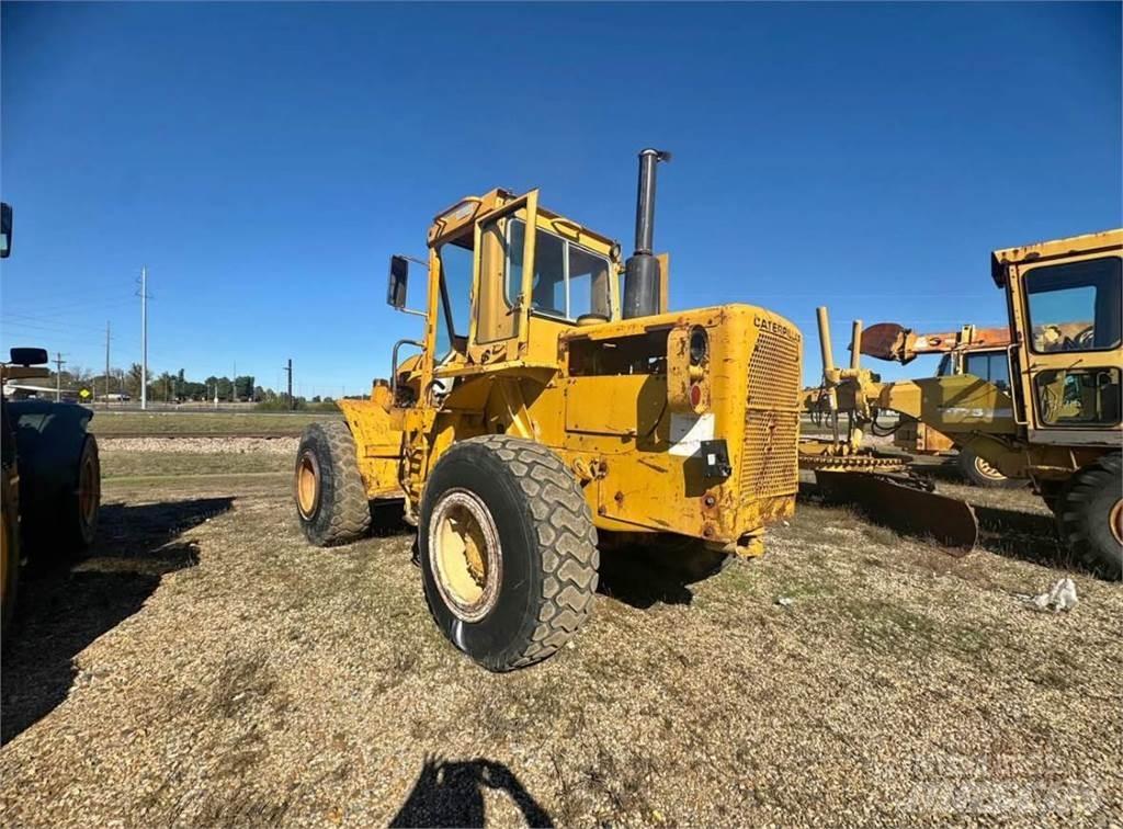 CAT 950 Kolesové nakladače