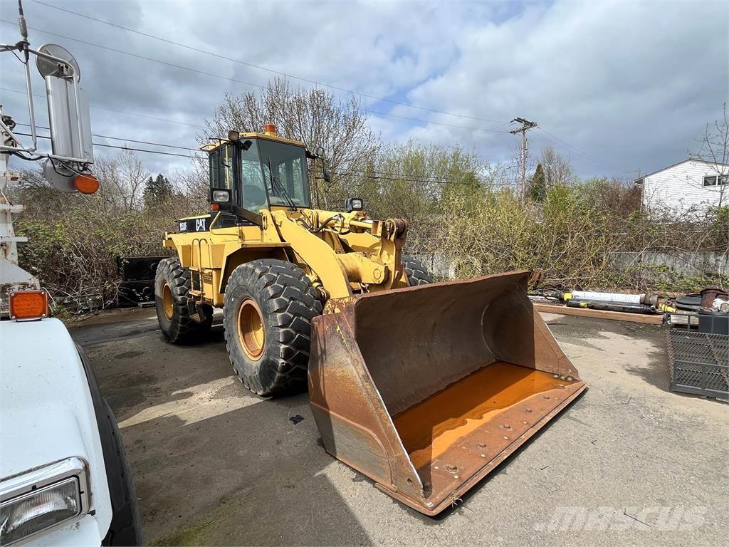 CAT 950F Kolesové nakladače
