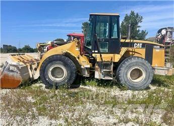 CAT 950G Kolesové nakladače