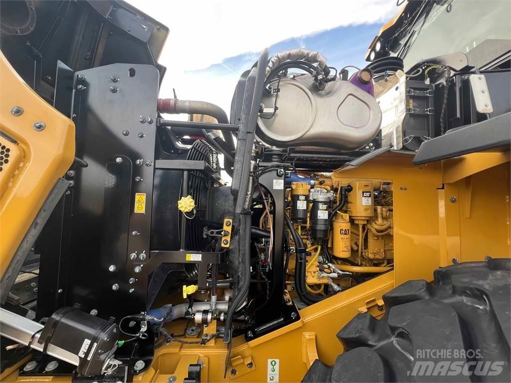 CAT 950M Kolesové nakladače