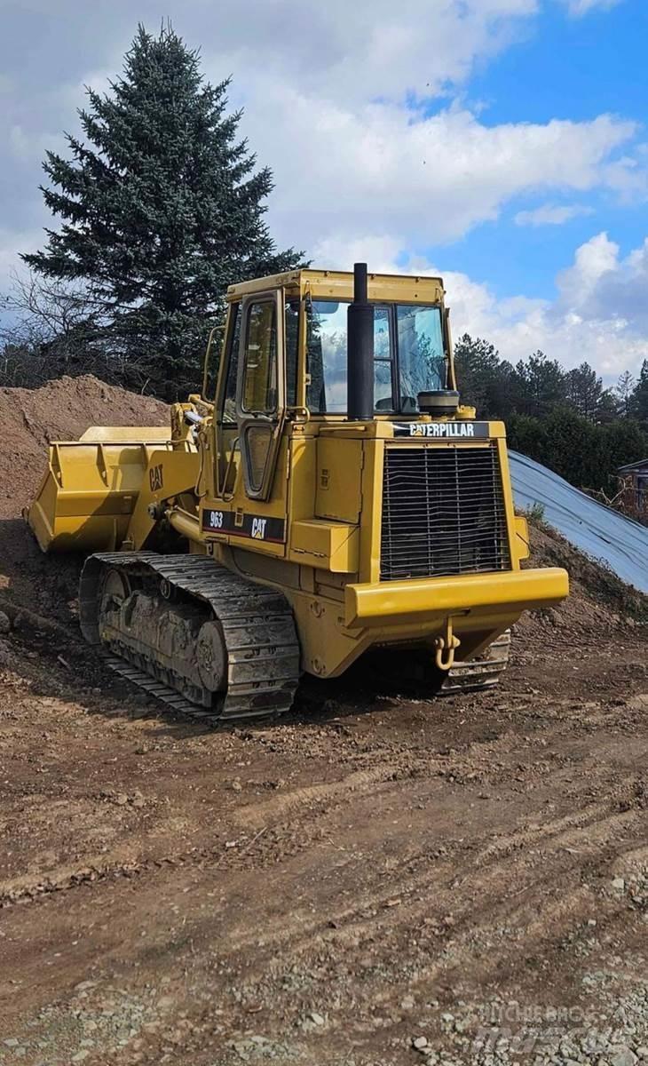 CAT 963 Pásové nakladače