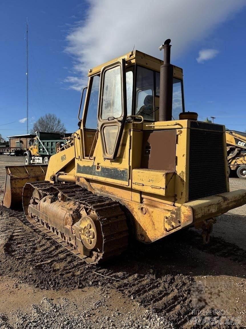 CAT 963 Pásové nakladače