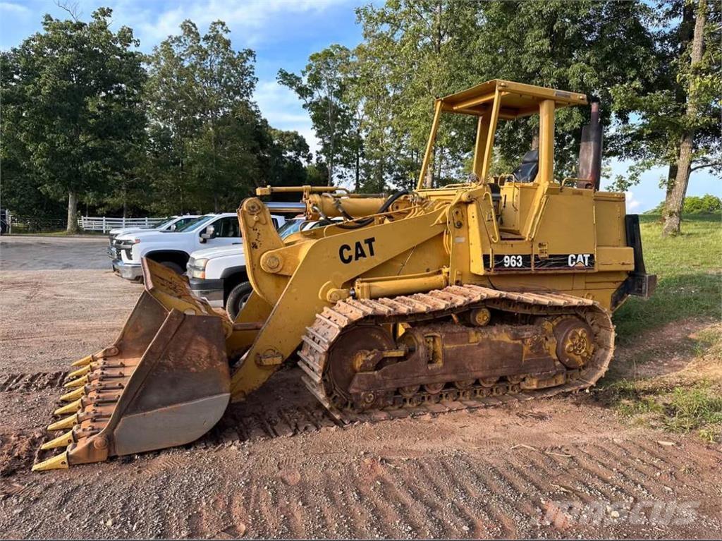 CAT 963 Pásové nakladače