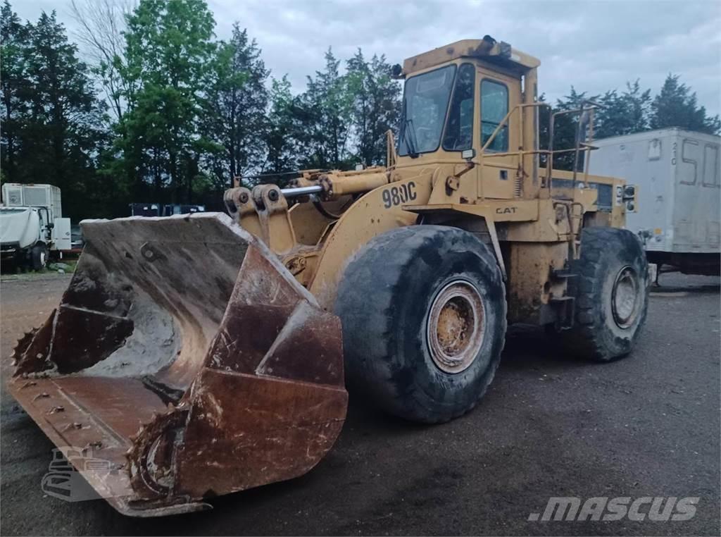 CAT 980C Kolesové nakladače