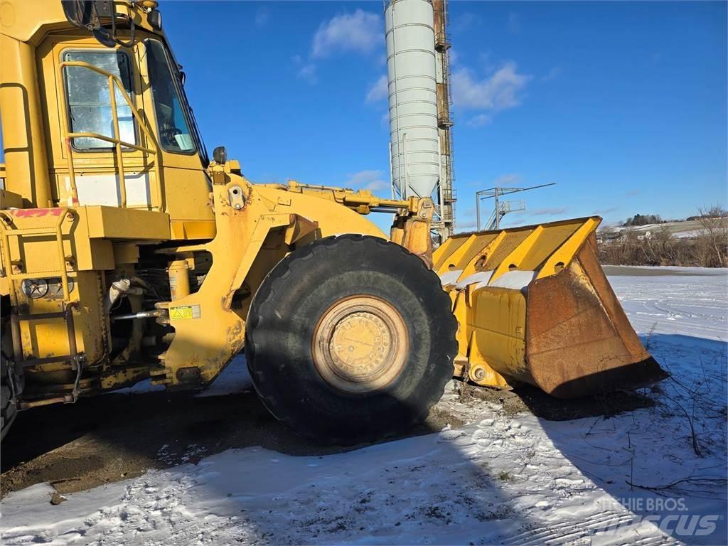 CAT 980F Kolesové nakladače