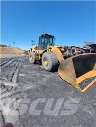 CAT 980G Kolesové nakladače