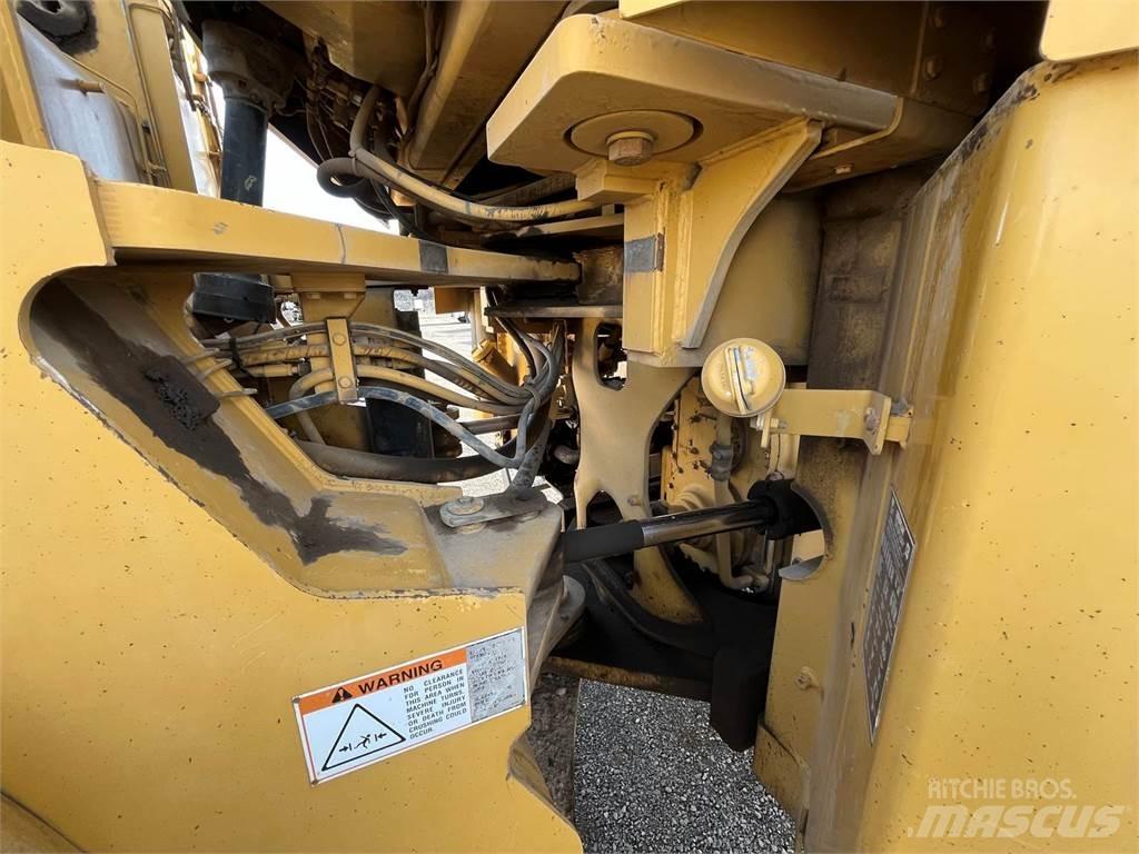 CAT 980G Kolesové nakladače