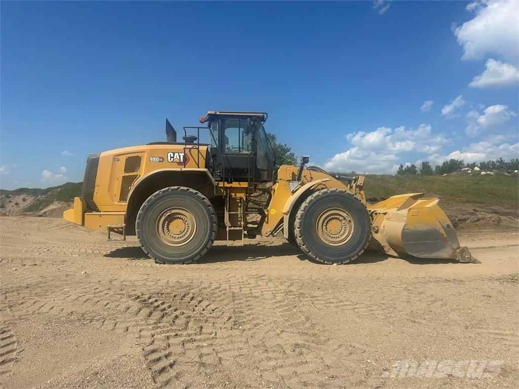 CAT 980XE Kolesové nakladače