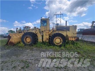 CAT 988B Kolesové nakladače