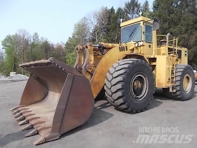CAT 988B Kolesové nakladače