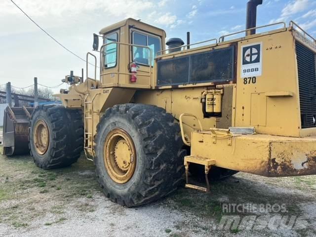 CAT 988B Kolesové nakladače