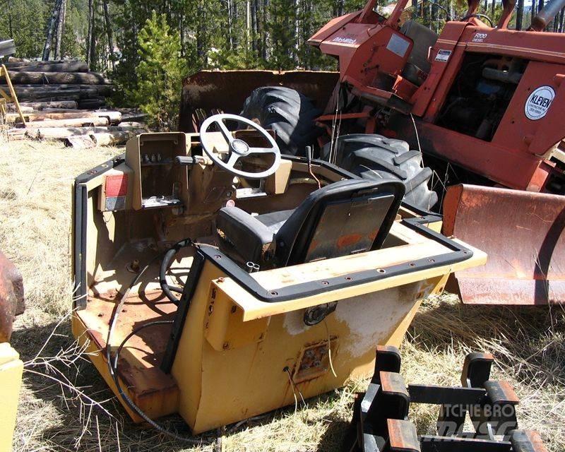 CAT 988B Doprava – ostatné