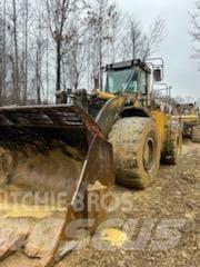 CAT 988F Kolesové nakladače