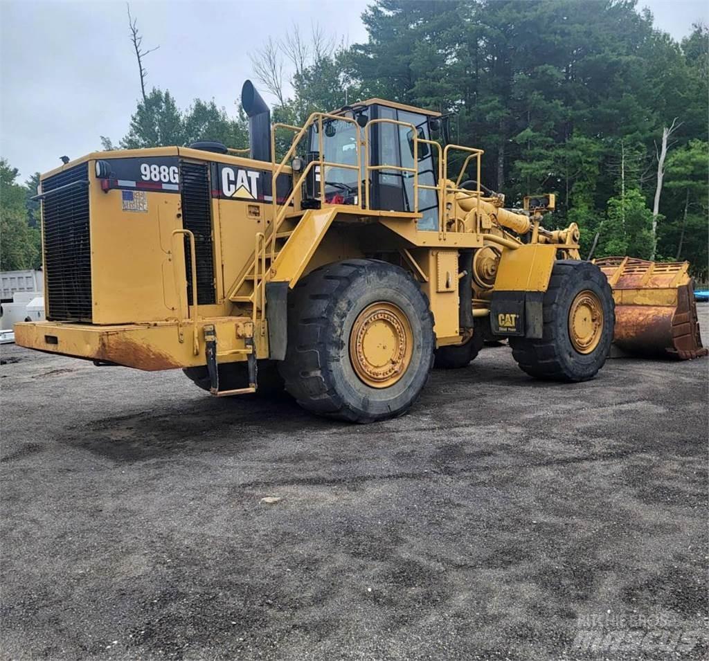 CAT 988G Kolesové nakladače