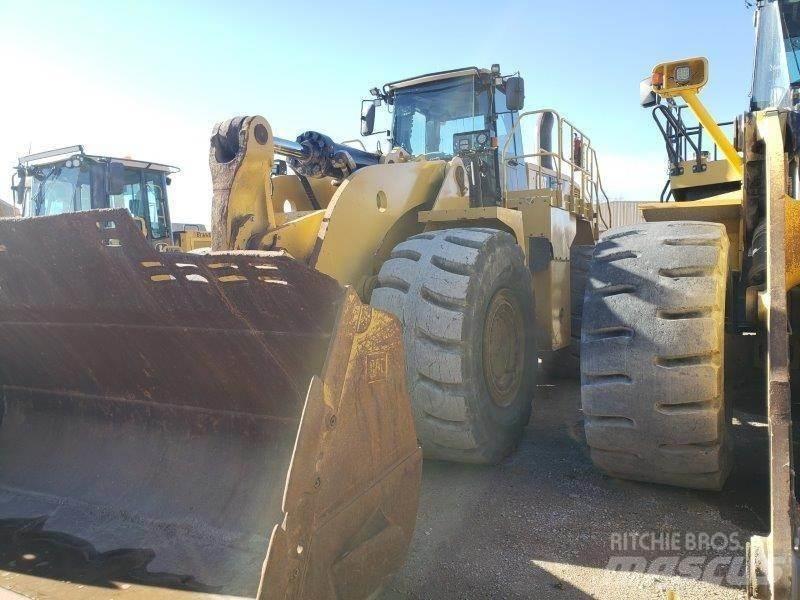 CAT 988K Kolesové nakladače
