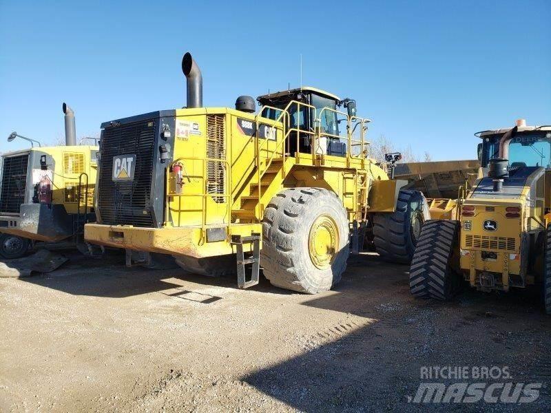 CAT 988K Kolesové nakladače