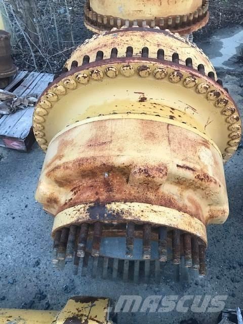CAT 992D Kolesové nakladače