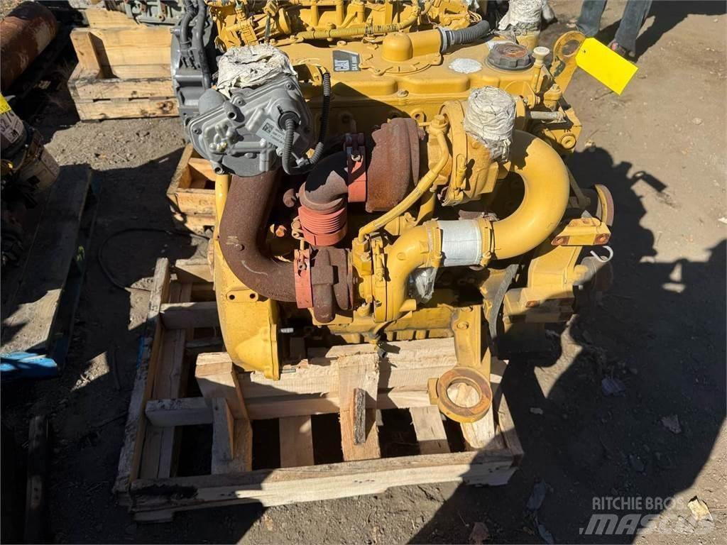 CAT C4.4 Motory