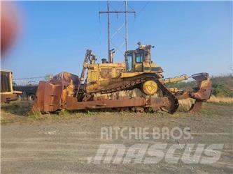 CAT D11N Pásové dozéry