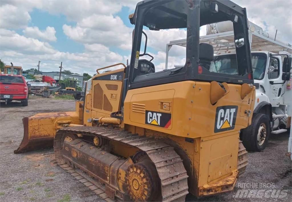 CAT D3K XL Pásové dozéry