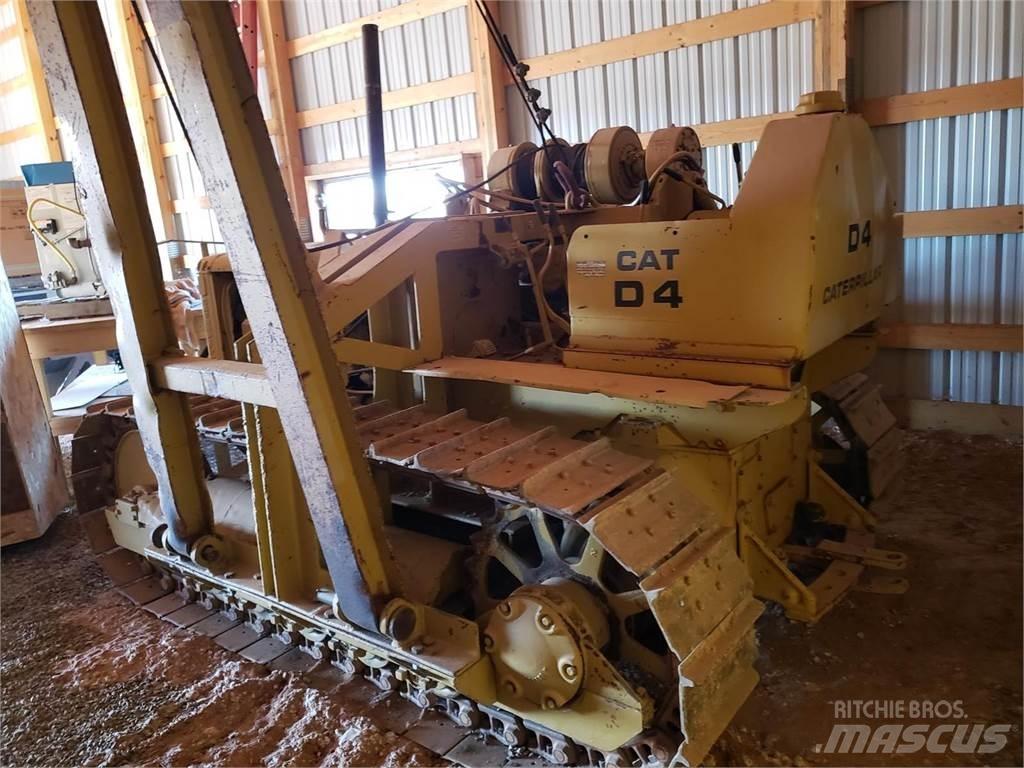 CAT D4 Ukladače potrubia