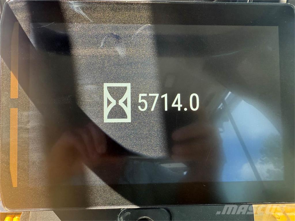 CAT D5 LGP Pásové dozéry
