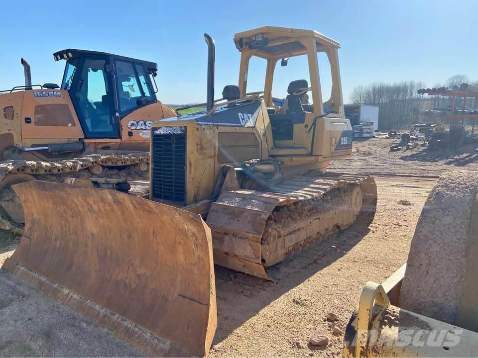 CAT D5G Pásové dozéry