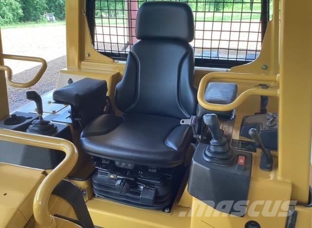 CAT D5G XL Pásové dozéry