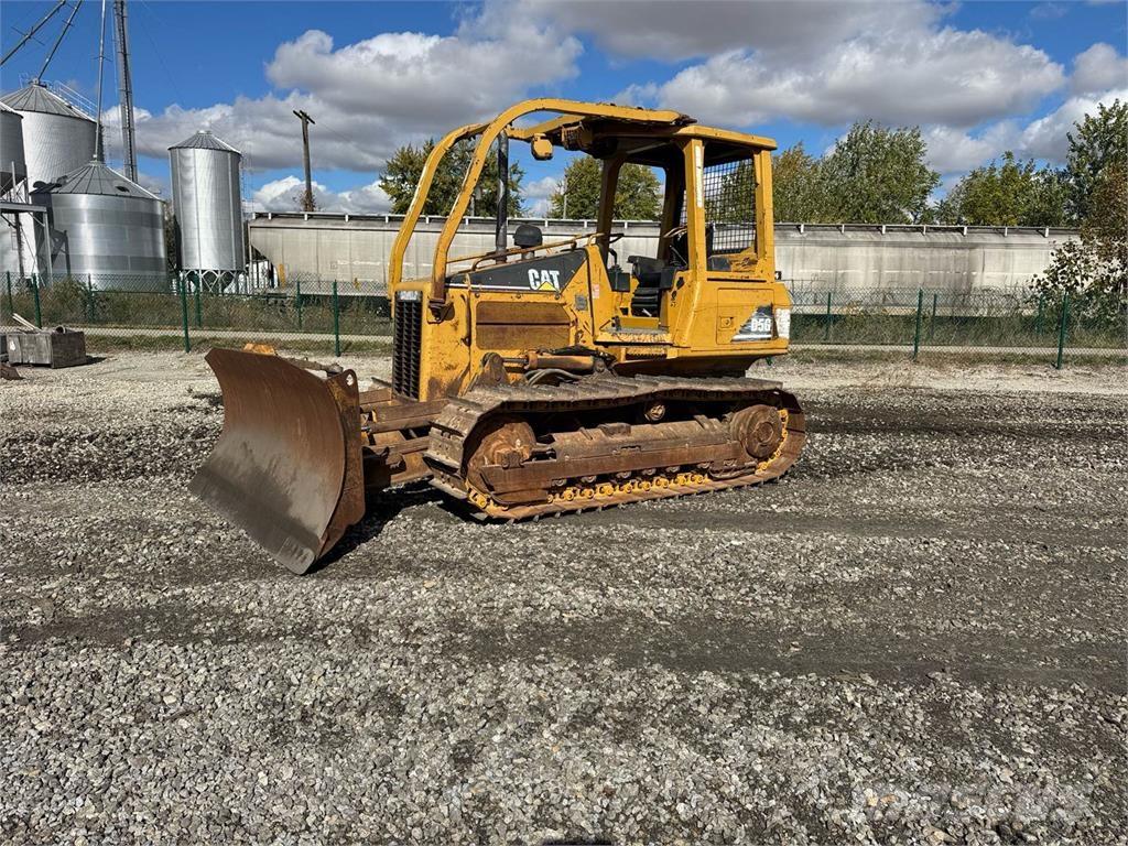 CAT D5G XL Pásové dozéry