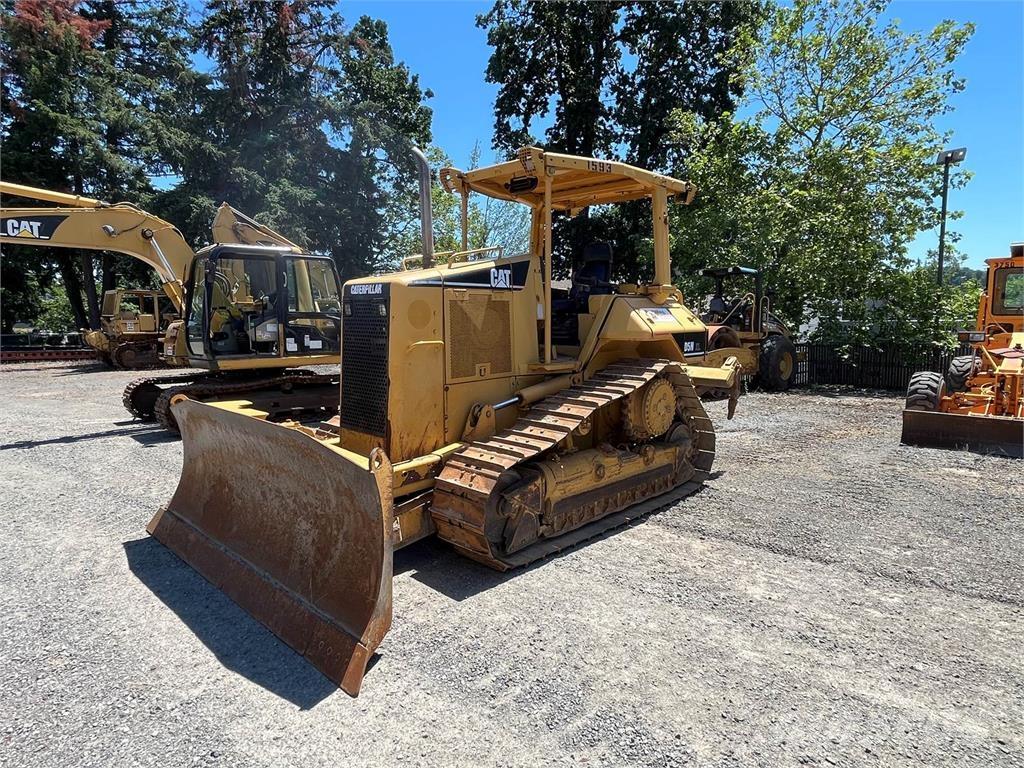 CAT D5N Pásové dozéry