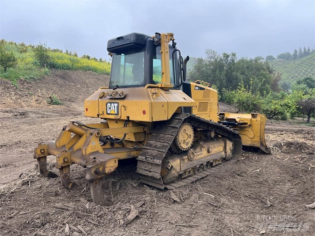 CAT D6N XL Pásové dozéry
