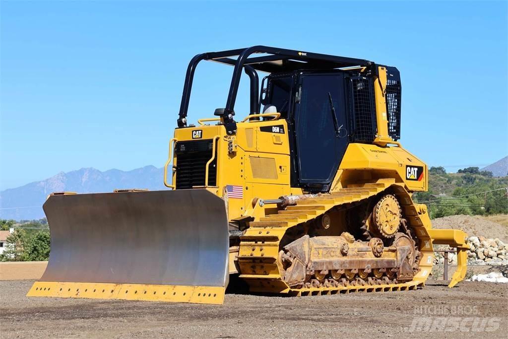 CAT D6N XL Pásové dozéry