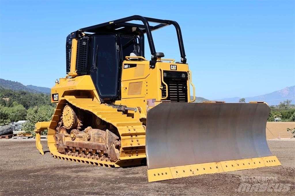 CAT D6N XL Pásové dozéry