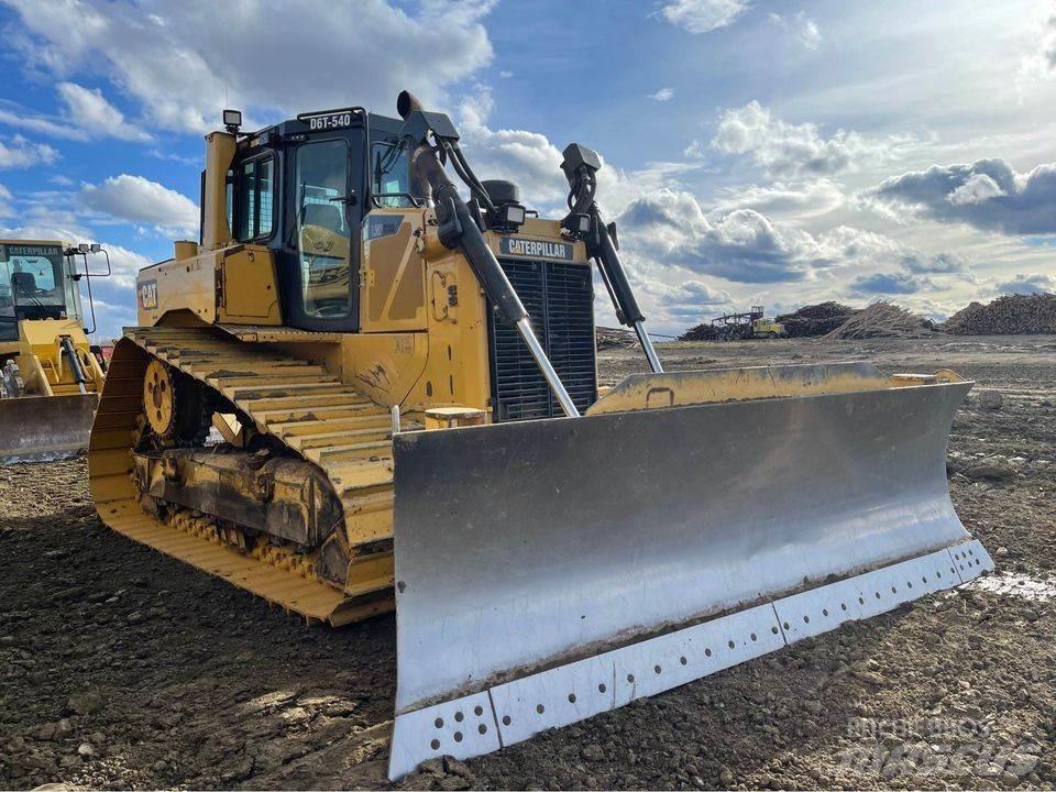 CAT D6T Pásové dozéry