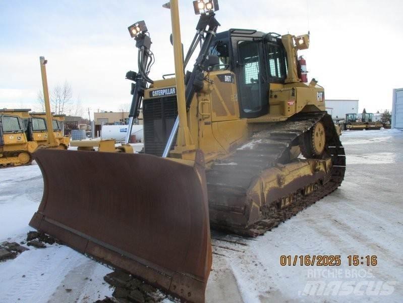CAT D6T Pásové dozéry