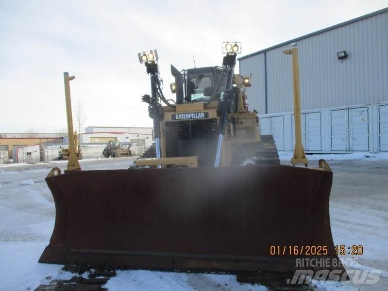 CAT D6T Pásové dozéry