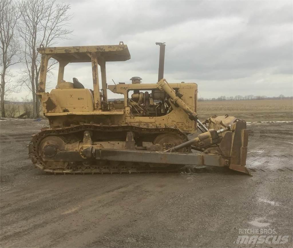 CAT D7F Pásové dozéry
