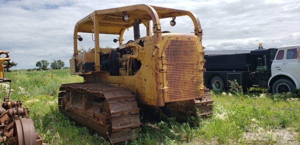 CAT D8H Pásové dozéry