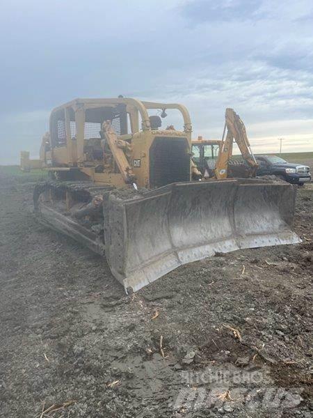 CAT D8H Pásové dozéry