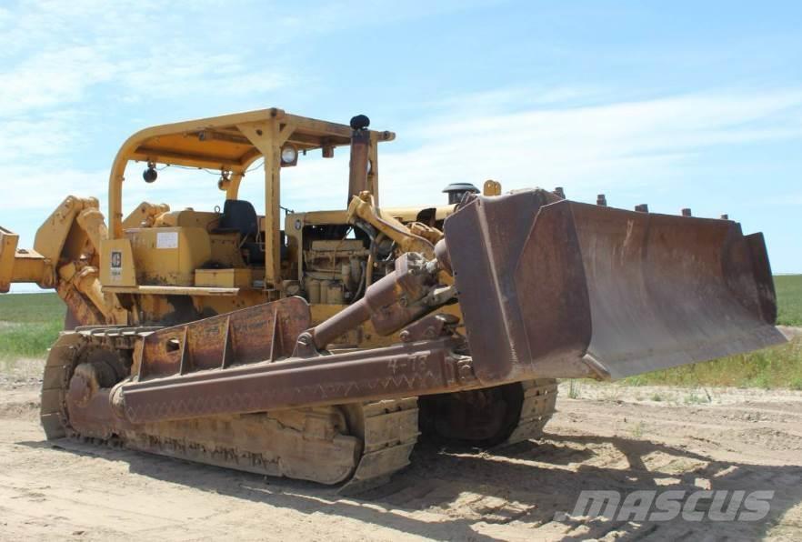 CAT D8H Pásové dozéry