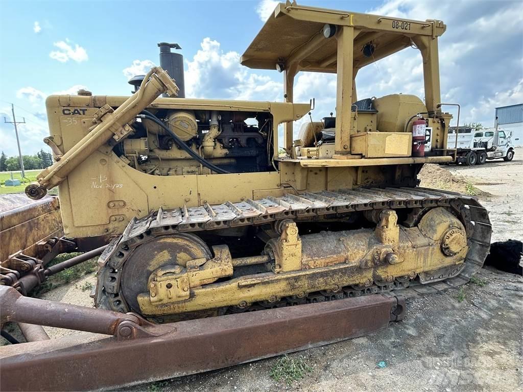 CAT D8H Pásové dozéry