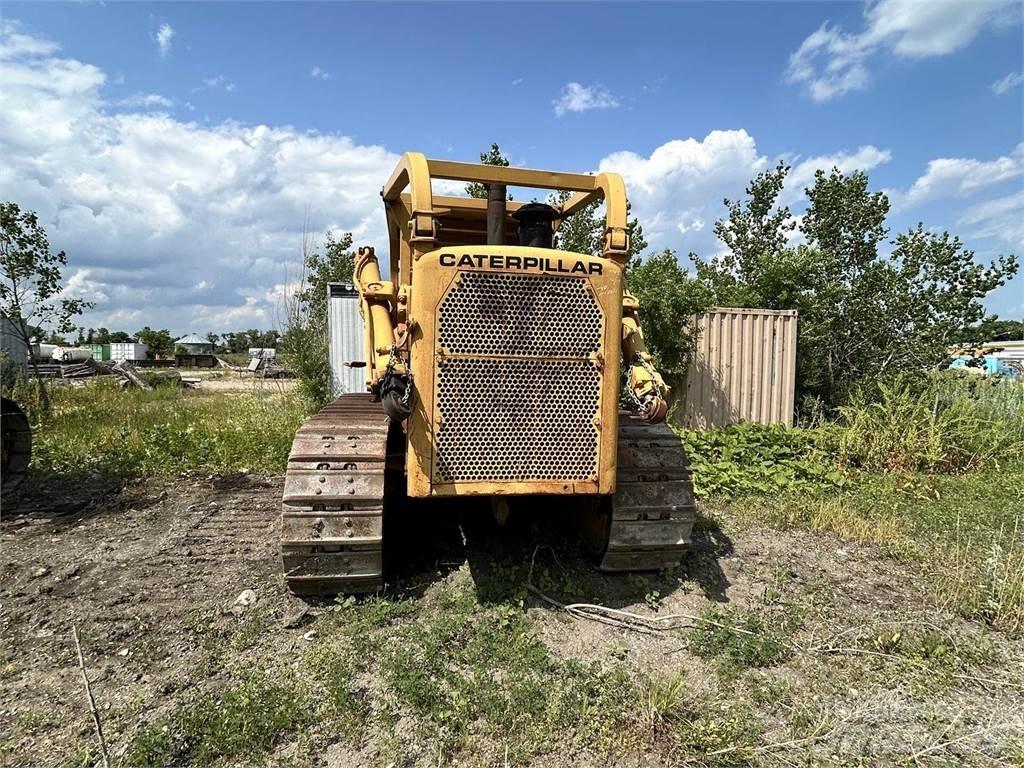 CAT D8H Pásové dozéry