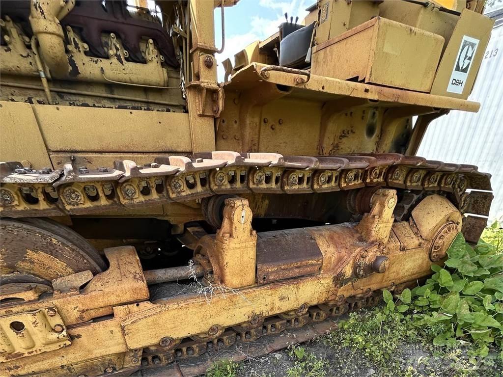 CAT D8H Pásové dozéry