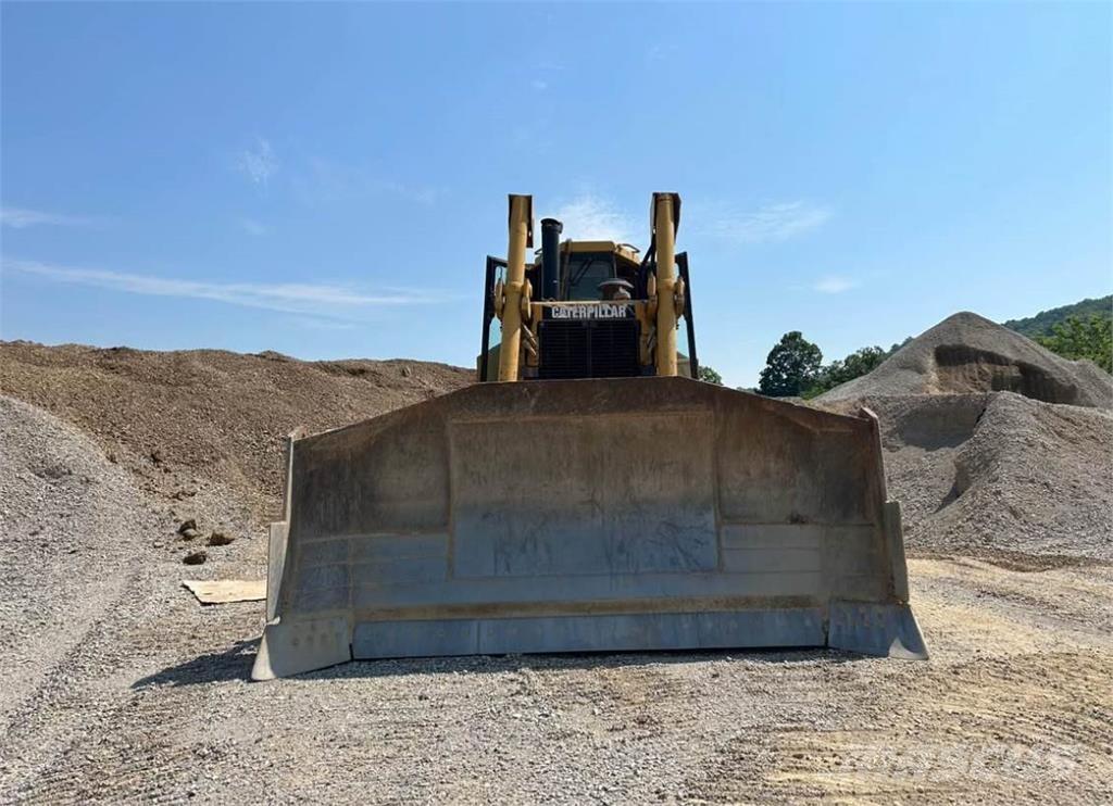 CAT D8N Pásové dozéry