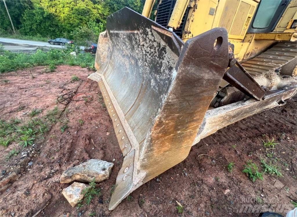 CAT D8R II Pásové dozéry