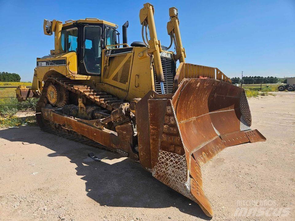 CAT D8T Pásové dozéry
