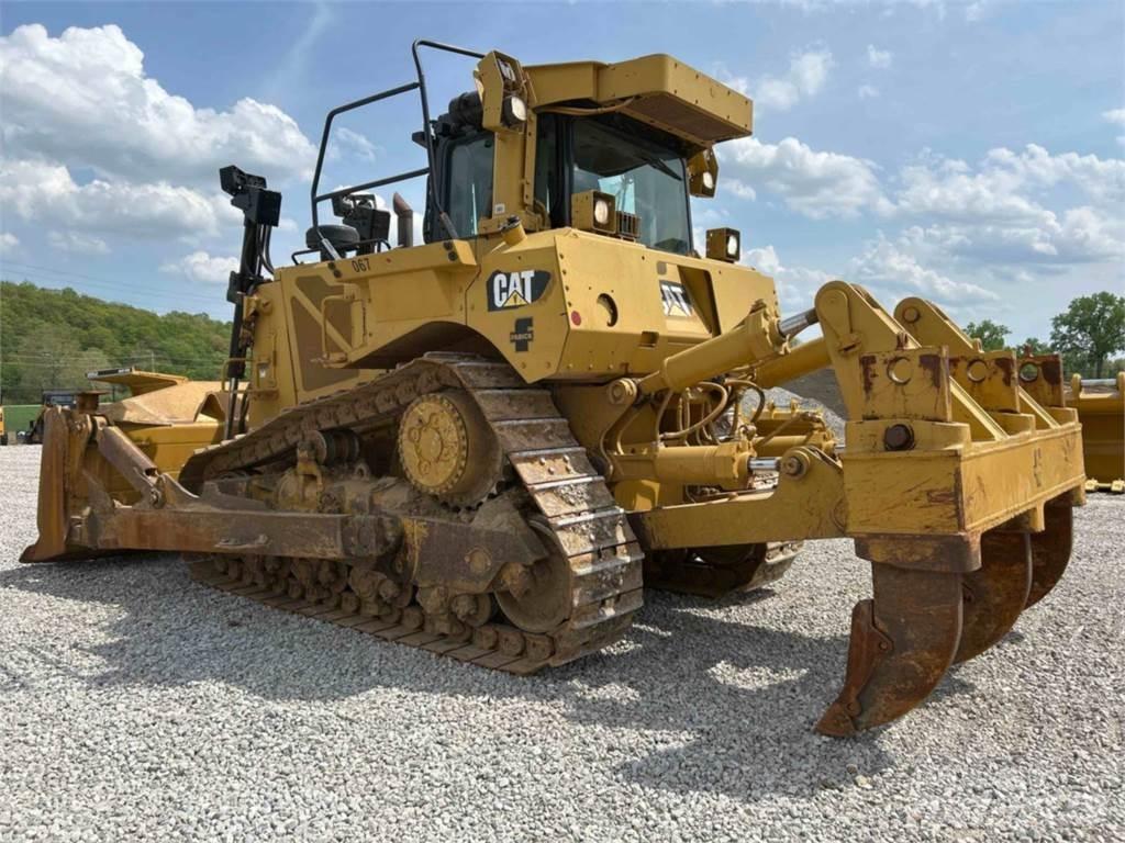CAT D8T Pásové dozéry