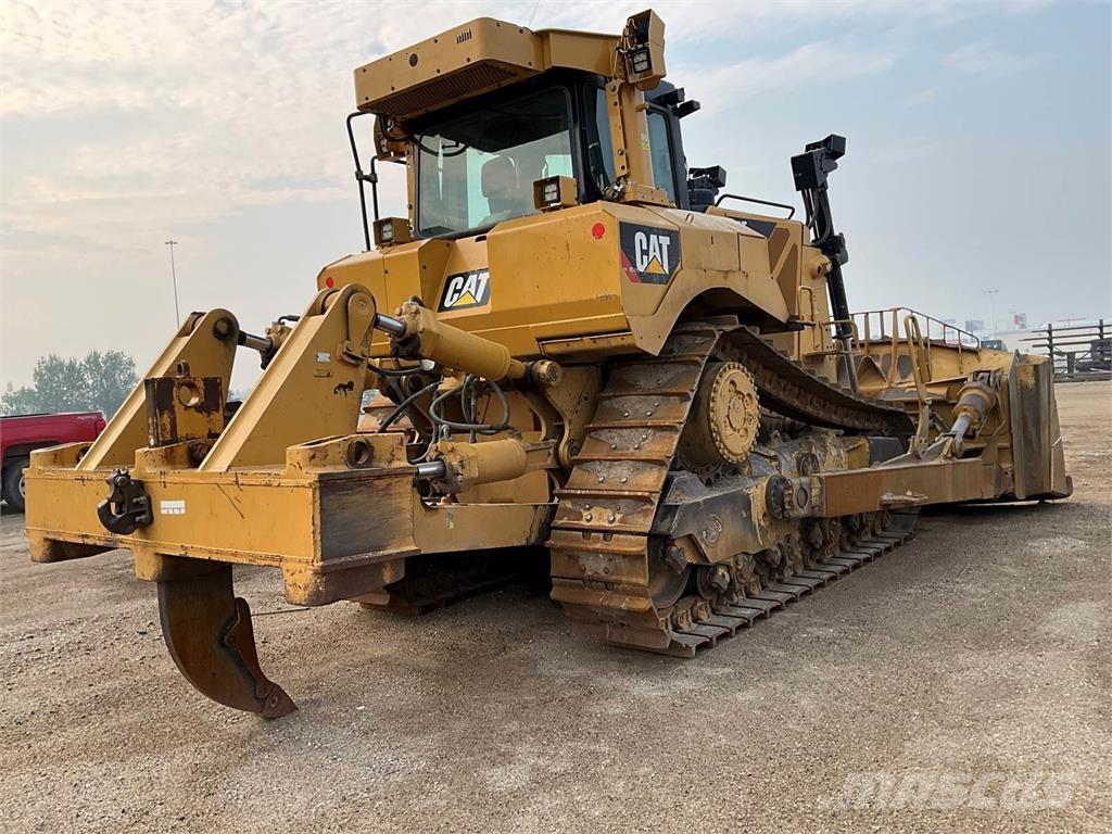 CAT D8T Pásové dozéry