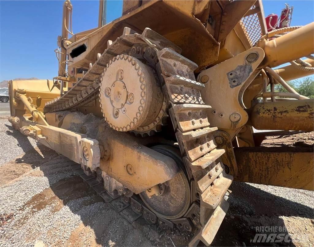 CAT D9L Pásové dozéry