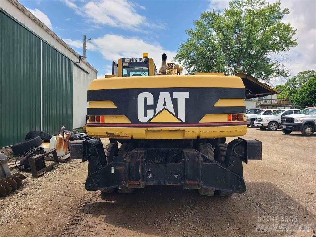 CAT M320 Kolesové rýpadlá